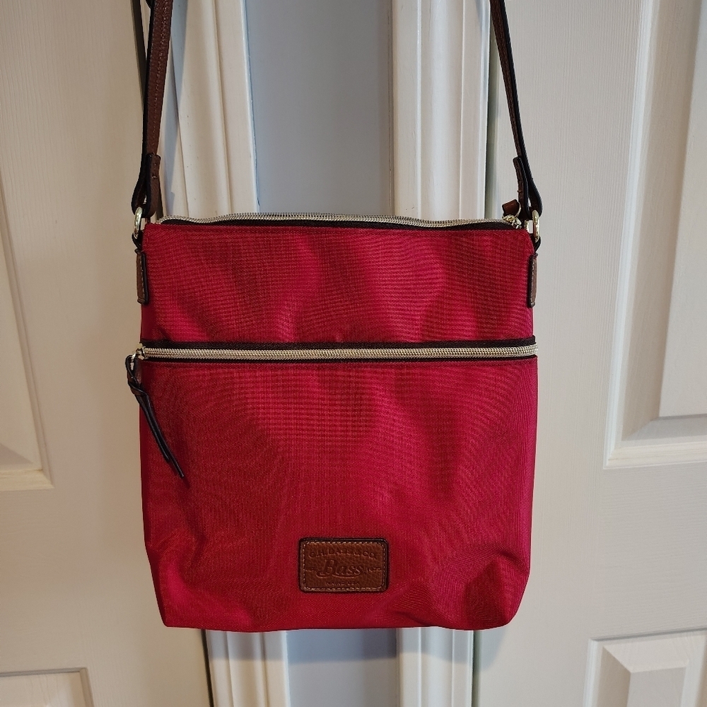 G.H.Bass Red Canvas Crossbody Bag - Picture 2 of 12